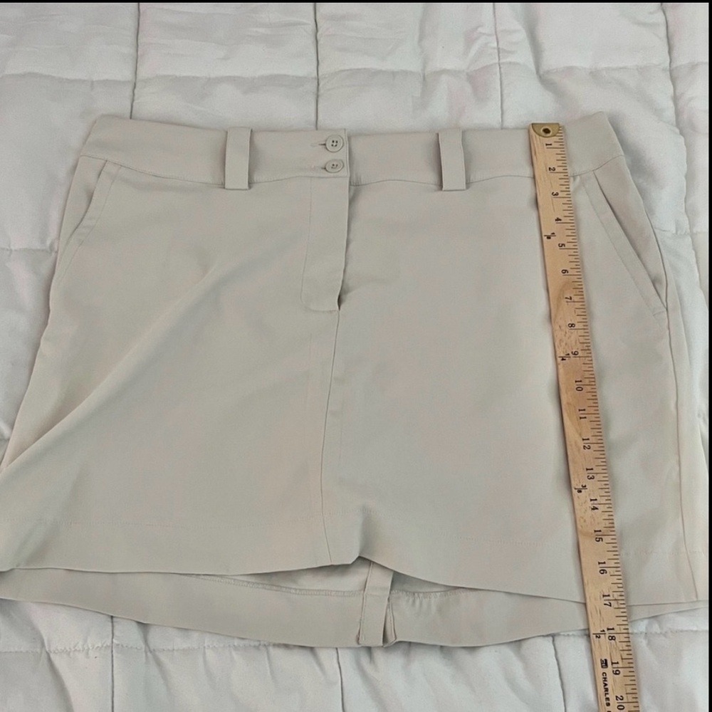 Nike Golf Women's Tour Performance Cream Skort Size 12 - Picture 8 of 11